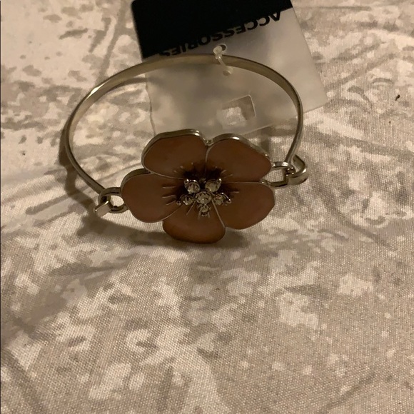 New Bracelet Combo - Picture 2 of 5